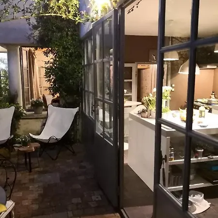 Konukevi Les Cles D'ars 4*